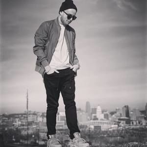 Meet your Posher, Nicholas